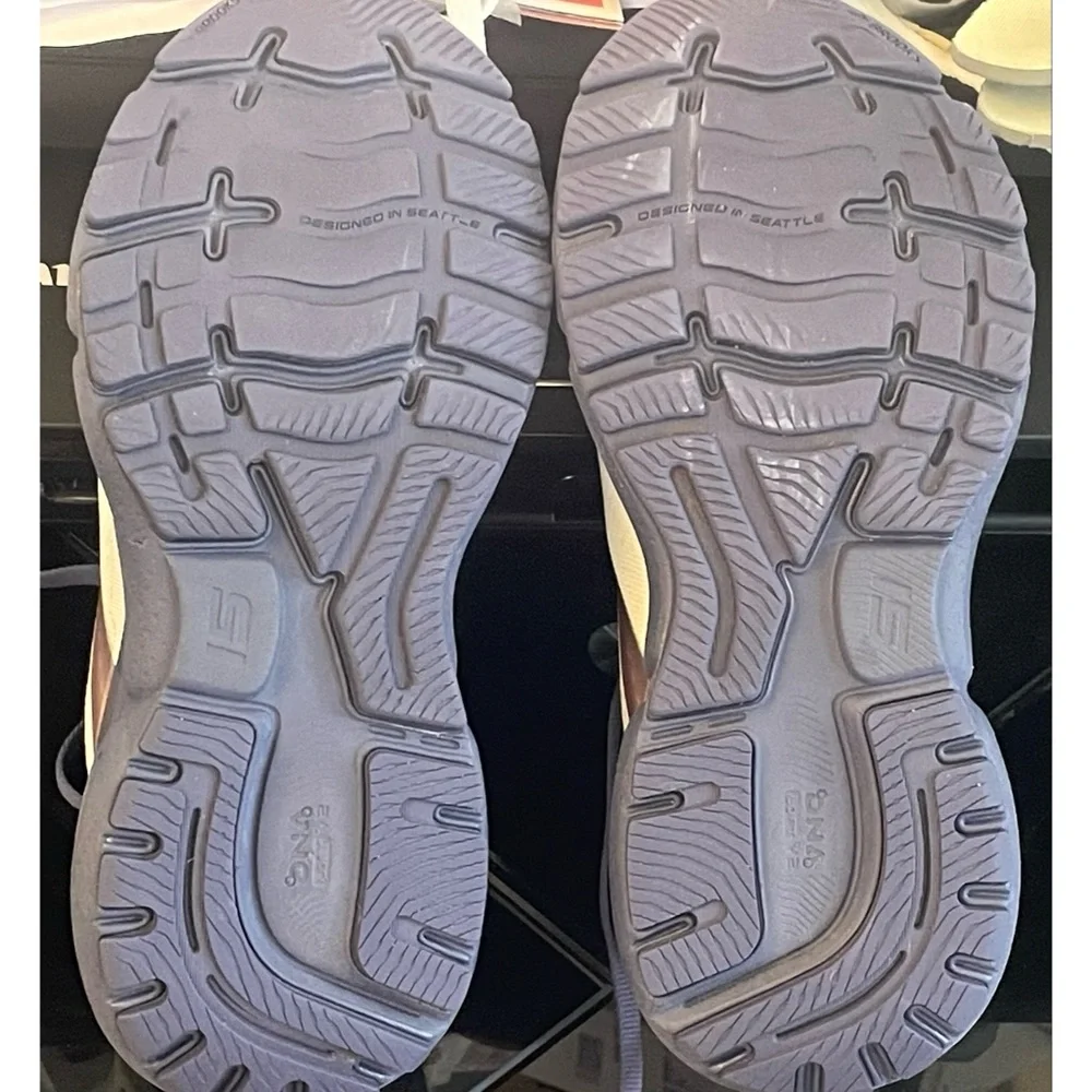 Women's Ghost 15 Running Shoes Sz 6.5  Gray/Pink - Picture 11 of 11